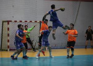 امروز، برگزاری مرحله حذفی مسابقات هندبال نوجوانان کشور 
